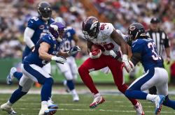 开云体育入口-当紫百合在卡迪夫绽放，三笘薰如何像F1冠军那样接管比赛