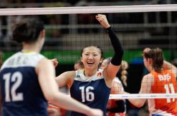 开云平台-年度焦点之战之夜，爱德华兹一剑封喉，完成史诗级里程碑