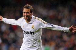 开云体育中国-时空裂缝中的决胜时刻，季后赛抢七巴黎险胜埃及感官全记录