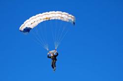 开云体育在线-今夜，命运向防守者投诚