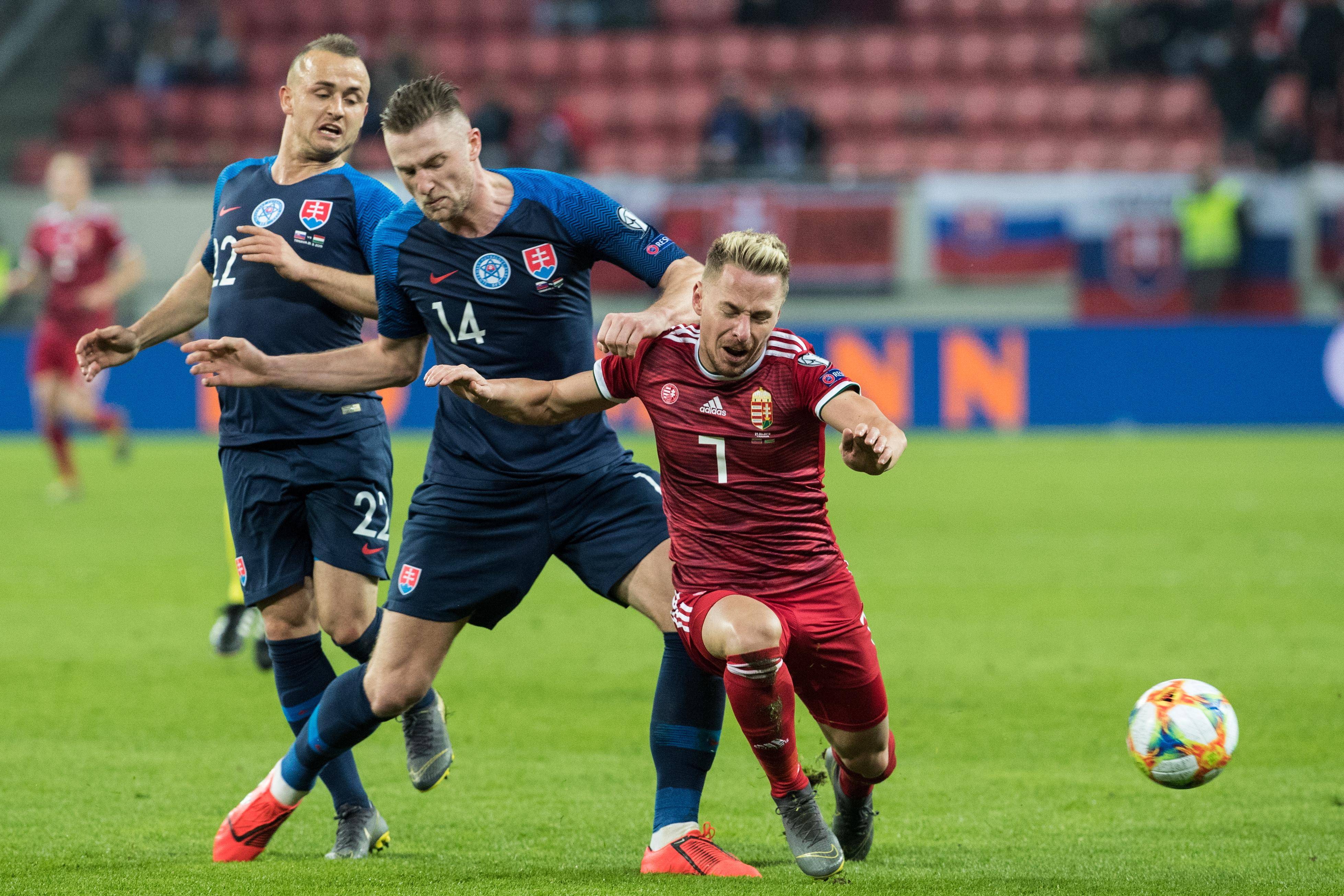 瑞典队逆转战胜对手,进军欧国联四强 瑞典队逆转战胜对手,进军欧国联四强