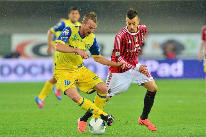 都灵新赛季目标定位,球员备战兵发,全力拼搏! 都灵新赛季目标定位,球员备战兵发,全力拼搏!