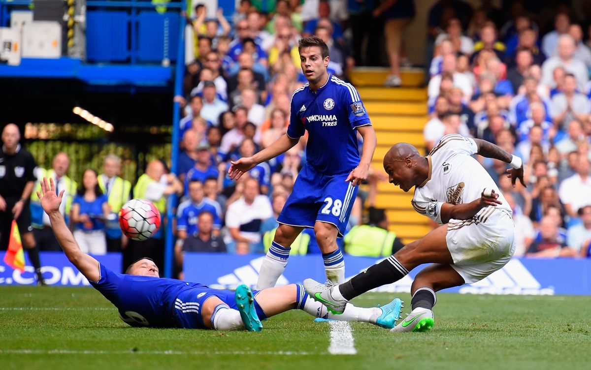 关于斯旺西客场告捷,取得比赛成功的信息 关于斯旺西客场告捷,取得比赛成功的信息