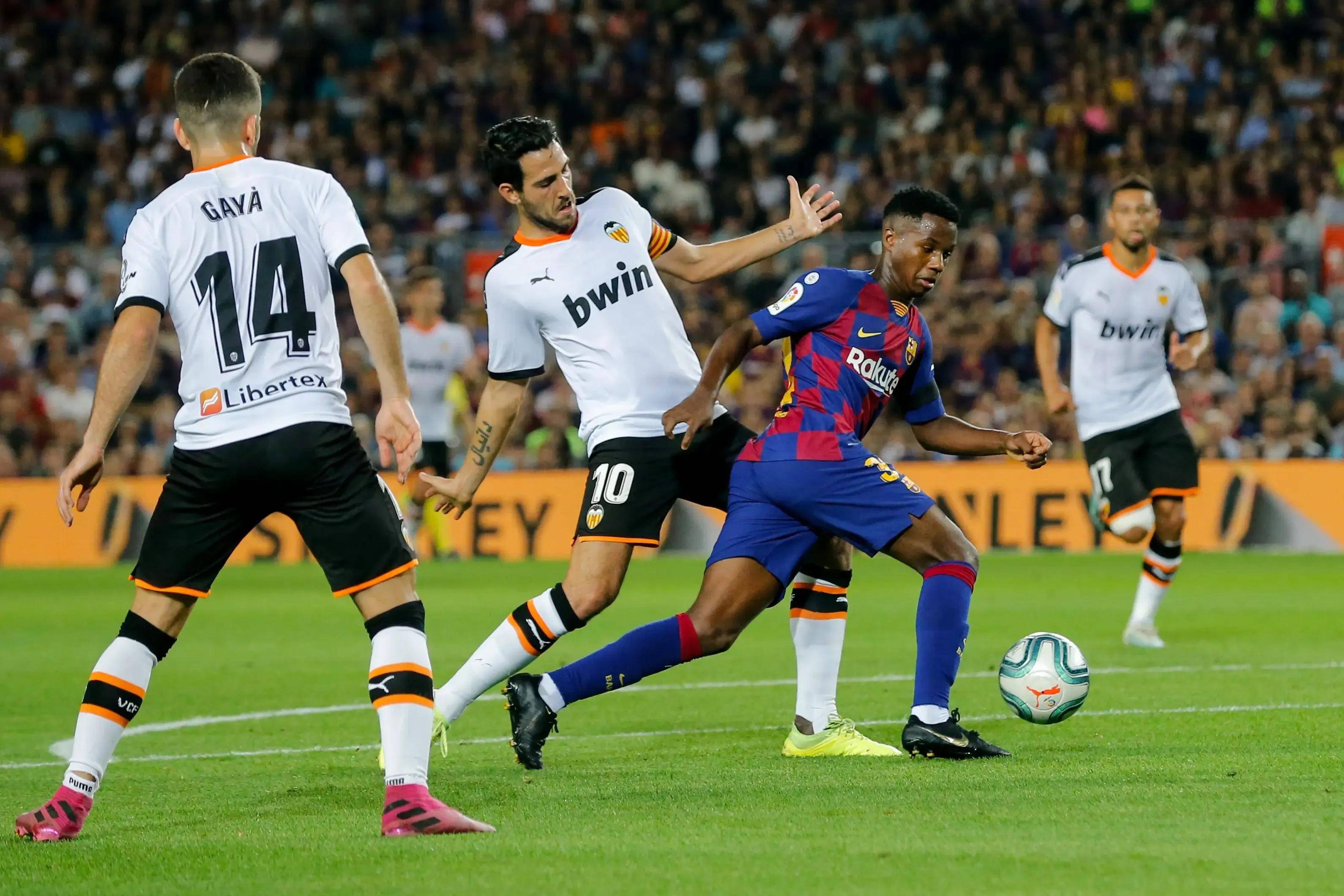 多特蒙德连续三轮不胜,欧冠资格悬了 多特蒙德连续三轮不胜,欧冠资格悬了