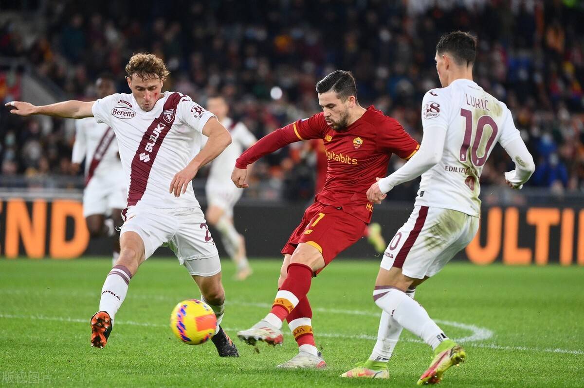 都灵队客场斩获分，稳固上升趋势