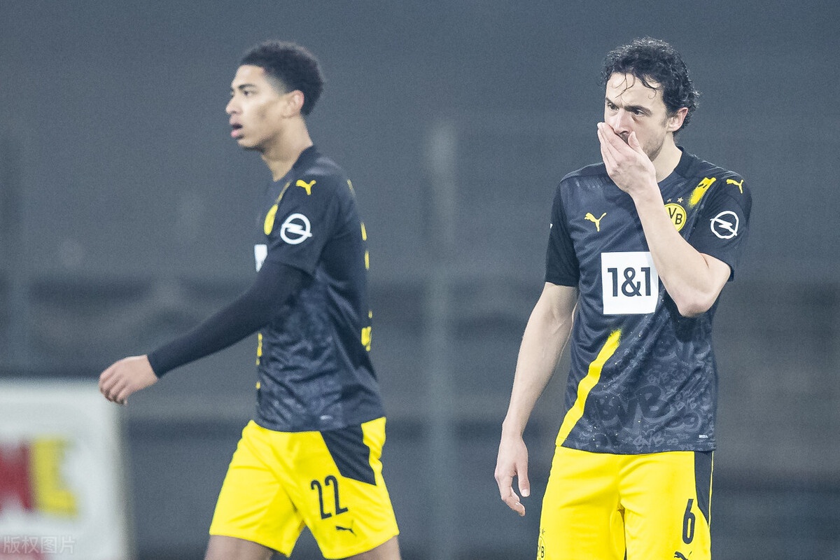 球队拥有“铁桶”般防线稳固保密门不失的简单介绍 球队拥有“铁桶”般防线稳固保密门不失的简单介绍