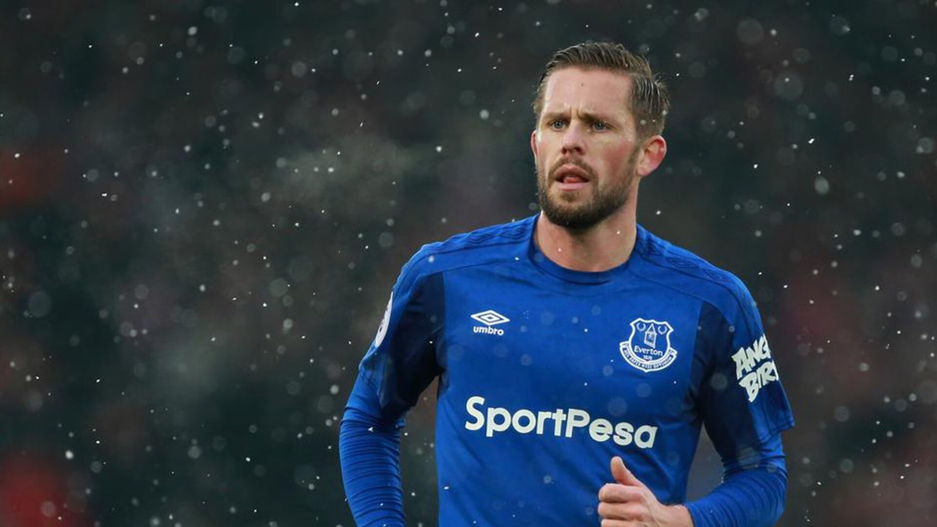 世界排名争夺战之夜，哈利伯顿化身无形之网，将超级得分手锁入防守囚笼