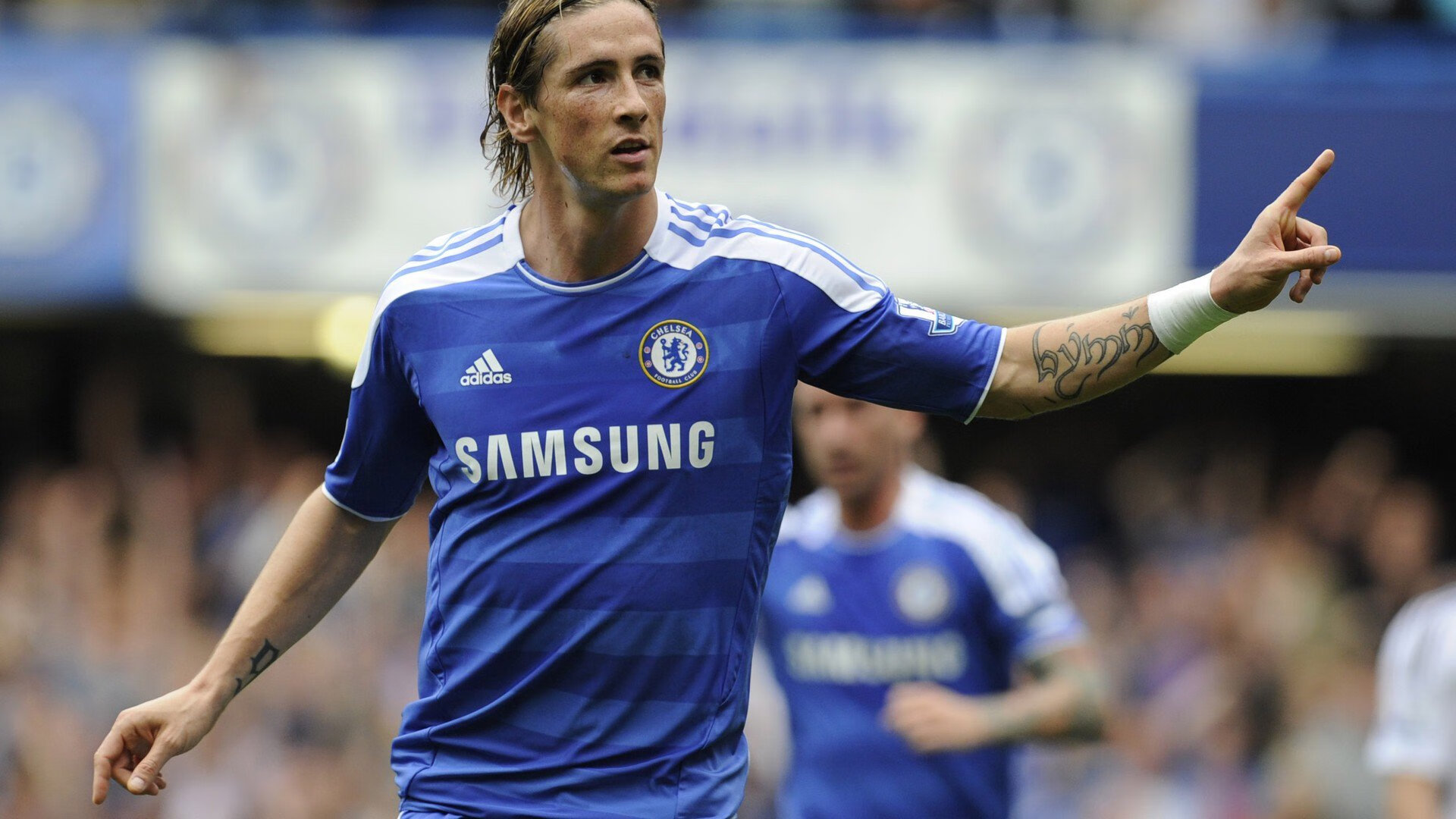 塞恩斯领军,红牛二队轻取法拉利夺魁